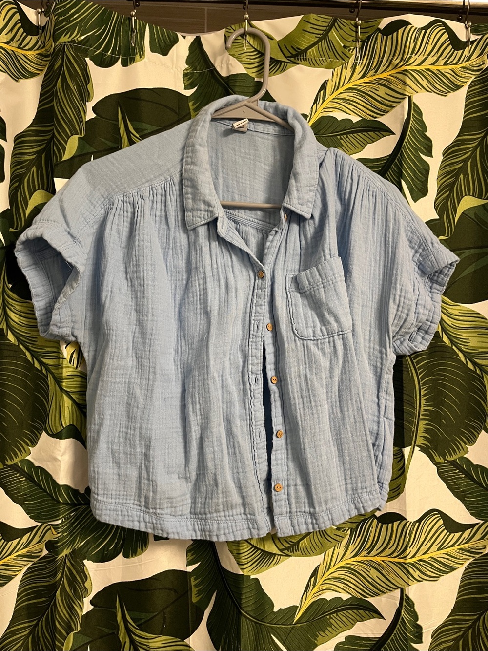S Petite crop collared shirt